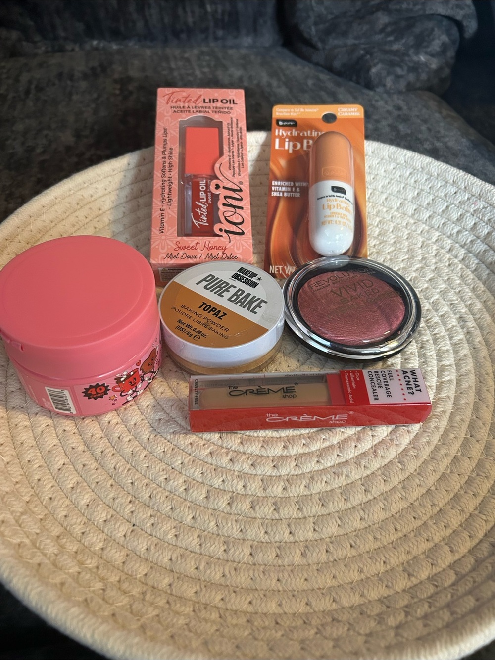 Women’s 6 Piece Beauty Bundle.